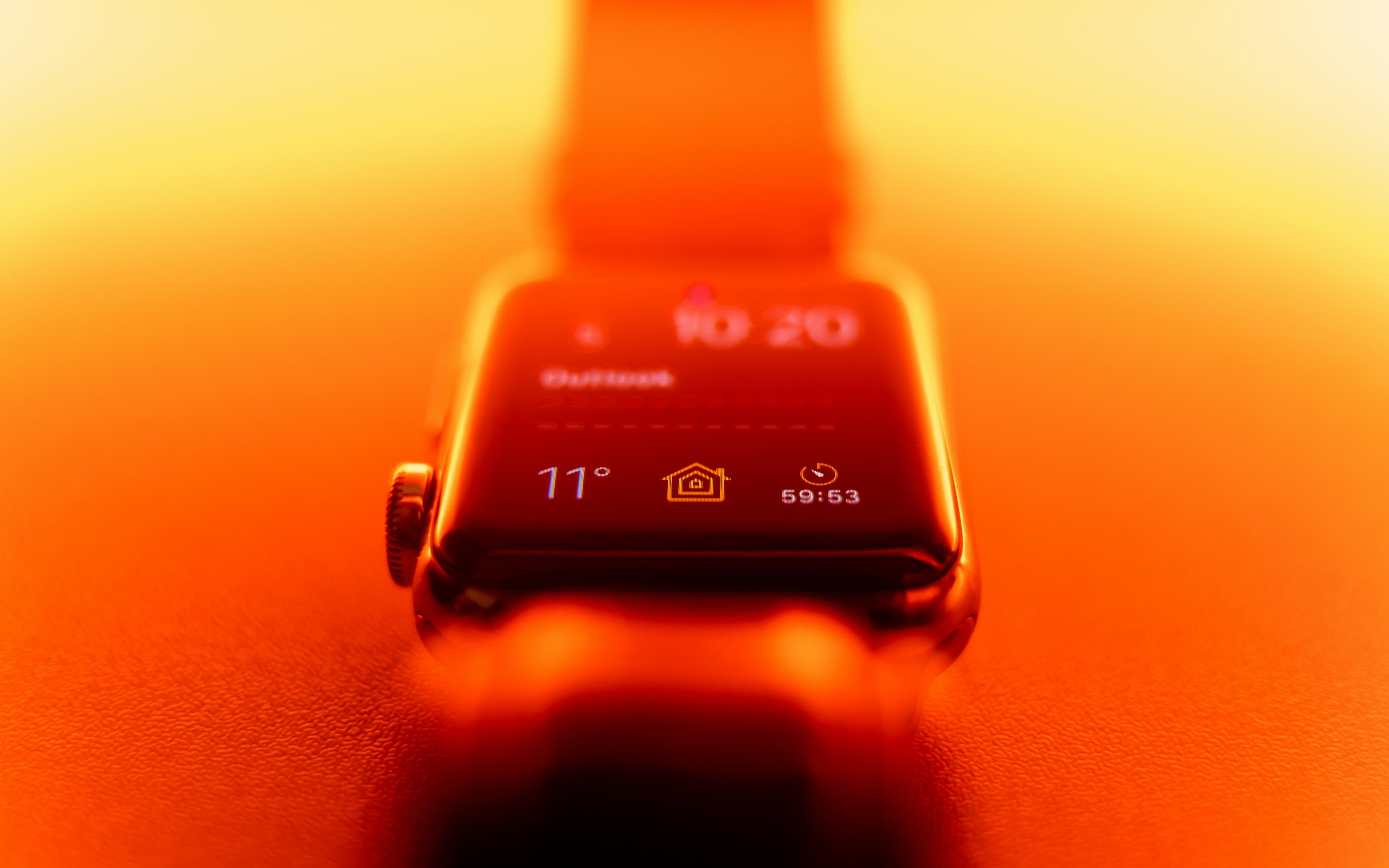 Apple Watch Complications: Building Useful Watch Faces (2026)